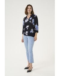 Kaffe - Blouse Met Lange Mouwen Regular Fit Black / Blue Flower Print - Lyst