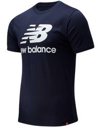 New Balance T-shirts for Men - Up to 57 