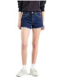 levis 501 fault line
