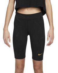 Nike Knee-length shorts and long shorts 