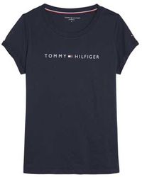 Tommy Hilfiger T-shirts for Women - Up to 69% off at Lyst.com