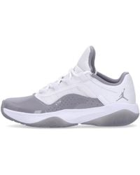 Nike - Low Shoe Wmns Air 11 Cmft Low - Lyst