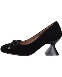 Emanuélle Vee - With Heel - Lyst