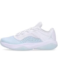 Nike - Wmns Air 11 Cmft Low Low Shoe - Lyst