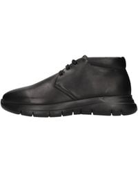 Frau - Bottes Noires - Lyst