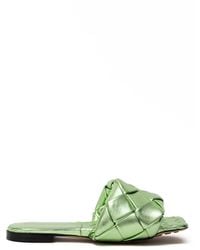 Bottega Veneta - Platte Lido Sandalen - Lyst
