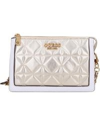 Guess - Bolsas. Oro - Lyst