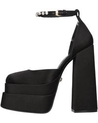 Versace - Schoenen ,Zwart ,Leer Medusa Aevitas Plateau Pomp - Lyst