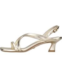Stuart Weitzman - Sandalen Goud - Lyst