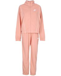 Nike - Trainingspakset Voor W Essential Trainingspak Lt Madder Root/Wit/Wit - Lyst