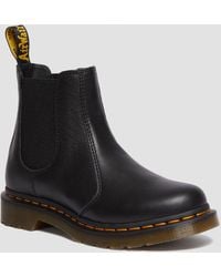 Dr. Martens - 2976 smooth chelsea stivali - Lyst