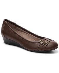 lifestride women's farrow wedge pump