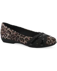 White Mountain - Chic Ballet Flat - Lyst