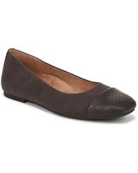 Vionic - Hollen Flat - Lyst