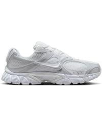Nike - V5 Rnr Sneaker - Lyst