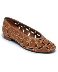 Bernardo - Brie Flat - Lyst