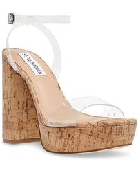 Steve Madden Suede Lessa Platform Sandal in Gold Metallic (Metallic) - Lyst