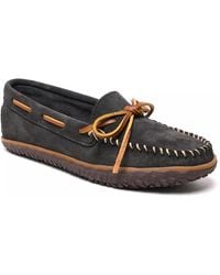 Minnetonka - Tie Tread Slipper - Lyst