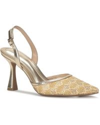Kelly & Katie - Simmone Pump - Lyst