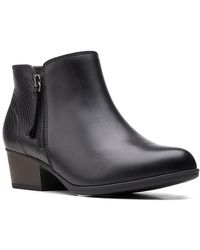 clarks ladies ankle boots sale