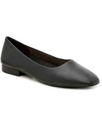 enzo angiolini black flats
