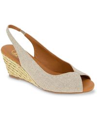 Andre Assous - Kenzy Featherweight Wedge Sandal - Lyst