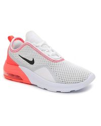 nike wmns nike air max motion