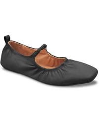 Andre Assous - Lennon Mary Jane Flat - Lyst