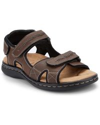 dockers sandals