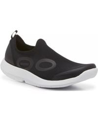 OOFOS - Oomg Sport Slipon Sneaker - Lyst