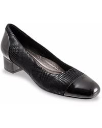 Trotters - Daisy Pump - Lyst