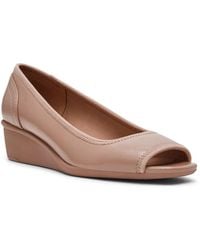 Anne Klein - Waylynn Wedge Pump - Lyst