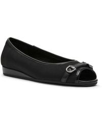 Anne Klein - Limone Flat - Lyst