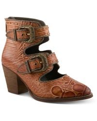 L'ARTISTE - Notched Bootie - Lyst
