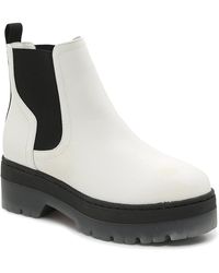 mia cayson platform boot