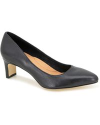 Andre Assous - Wynne Pump - Lyst