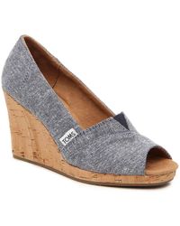 toms stella wedge pump