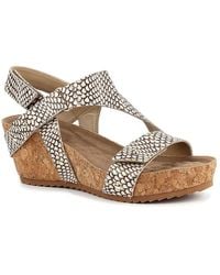 Ros Hommerson - Traci Wedge Sandal - Lyst