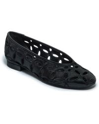 Bernardo - Brie Flat - Lyst