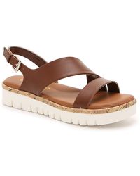 unisa mobii wedge bootie