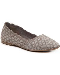 cleo scallop ballet flat