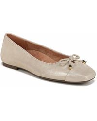Vionic - Klara Flat - Lyst