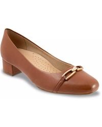 Trotters - Dakota Pump - Lyst