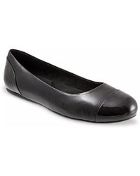Softwalk - Sonoma Cap Toe Ballet Flat - Lyst