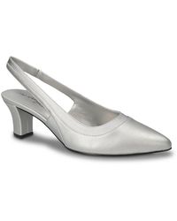 Easy Street - Dessa Pump - Lyst
