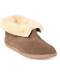 Minnetonka - Sheepskin Boot Slipper - Lyst