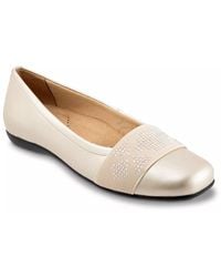 Trotters - Samantha Ballet Flat - Lyst