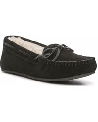 Minnetonka - Lynda Trapper Moccasin Slipper - Lyst