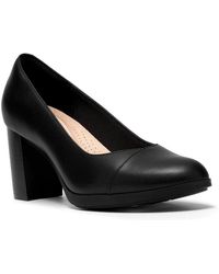 Clarks - Bayla Rae Pump - Lyst