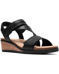Clarks - Kacha Wave Wedge Sandal - Lyst